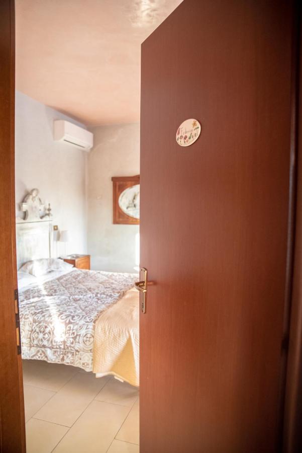 B&B Lella Piove di Sacco Esterno foto